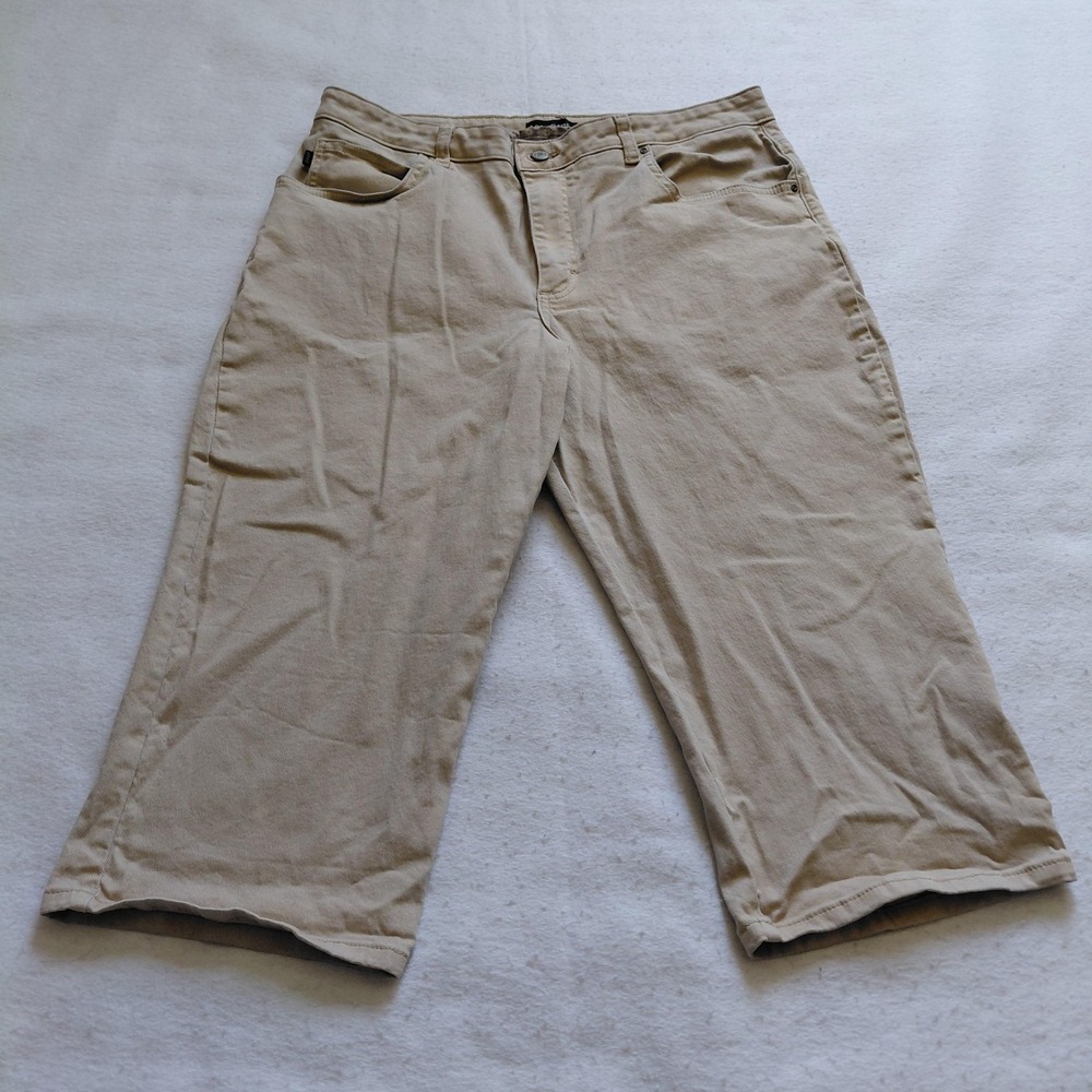 Lee Capri Pants Womens Khaki Beige L Relaxed Fit Mid Rise Cotton Twill Y2K